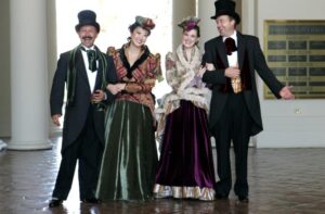 Dallas Christmas Carolers 1 pic 1.jpg