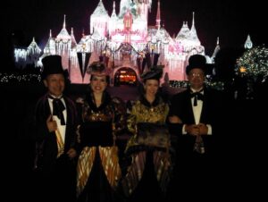 Dallas Christmas Carolers 1 pic 3.jpg