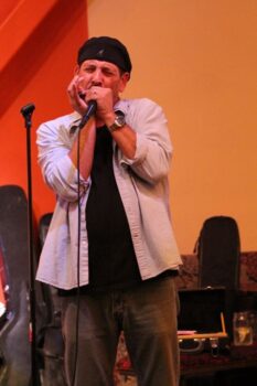 San Francisco Blues Band 1 pic 3.jpg