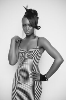 New York R&B Singer 1 pic 2.jpg