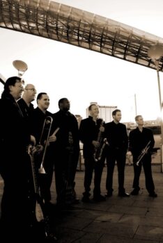 UK Variety Band 1 pic 1.jpg