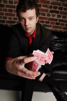 London Magician 1 pic 1.jpg