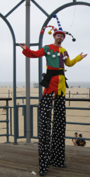 Los Angeles Stilt Walker 2 pic 1.jpg