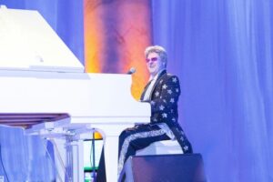 Philadelphia Elton John Impersonator 1 pic 3.jpg