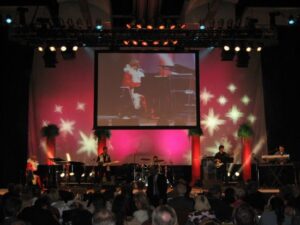 Philadelphia Elton John Impersonator 1 pic 4.jpg