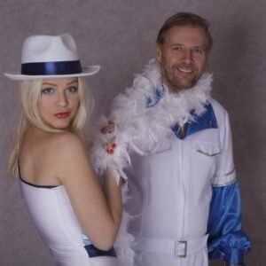 Abba Tribute Band 1 pic 4.jpg