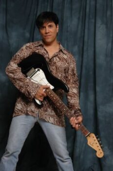 Las Vegas Singer 2 pic 3.JPG