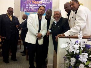 Washington DC Gospel Group 1 pic 2.jpg