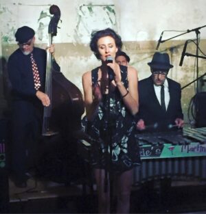 Kate Campbell pic 1.jpg