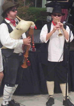 Philadelphia Bagpiper 2 pic 2.jpg