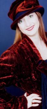 Carol Farrar pic 1.jpg