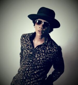 St Louis Bruno Mars Impersonator 1 pic 2.jpg