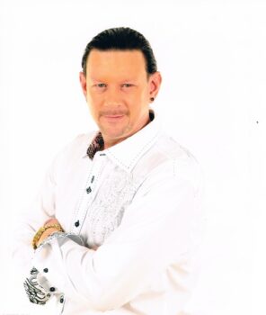 Miami Saxophonist 1 pic 1.jpg