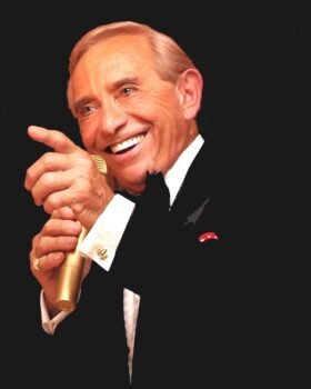 Paul Salos pic 1.jpg